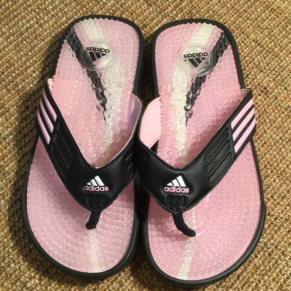 adissage flip flops